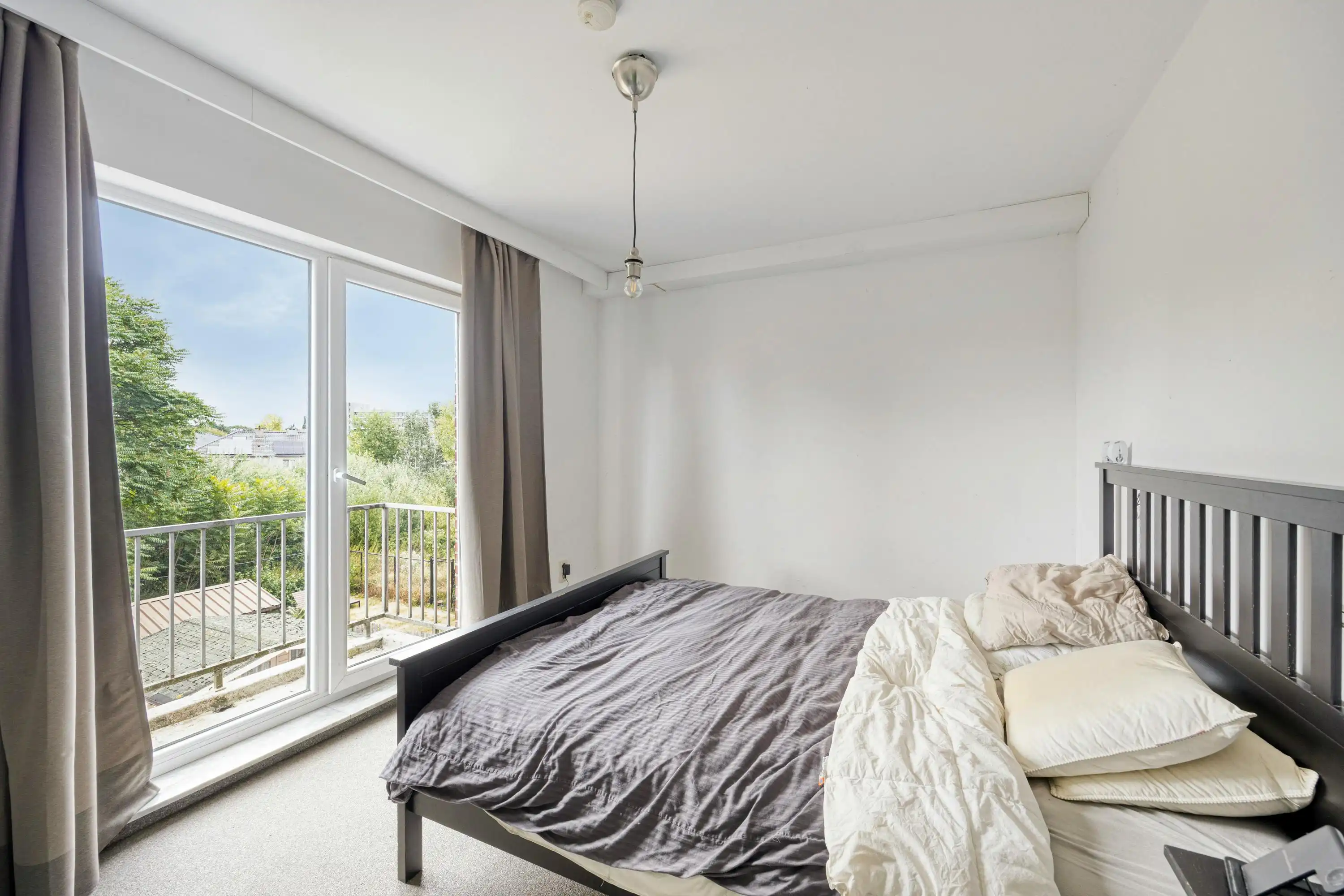 Instapklaar appartement met garagebox op toplocatie in Hasselt foto 9