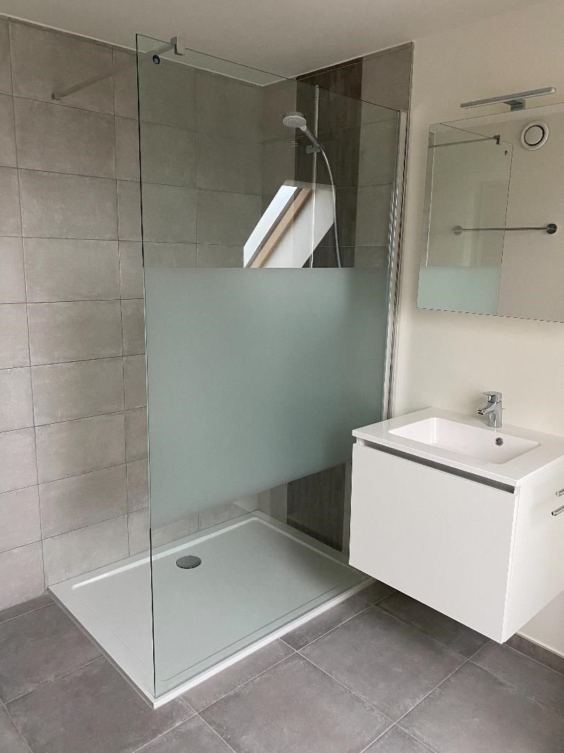 Duplex appartement met 2 slaapkamers met kelder en parkeerplaats foto 7