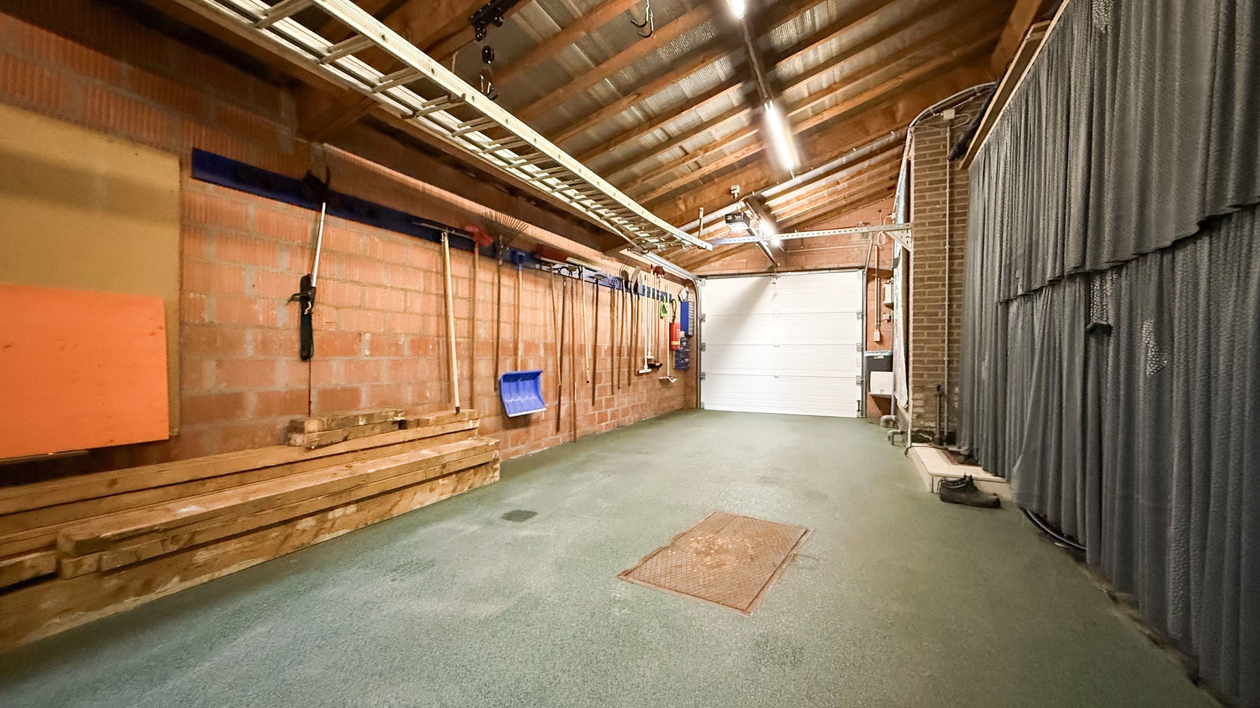 Charmante woning op 18are grond, grote tuin en ruime garage! foto 31