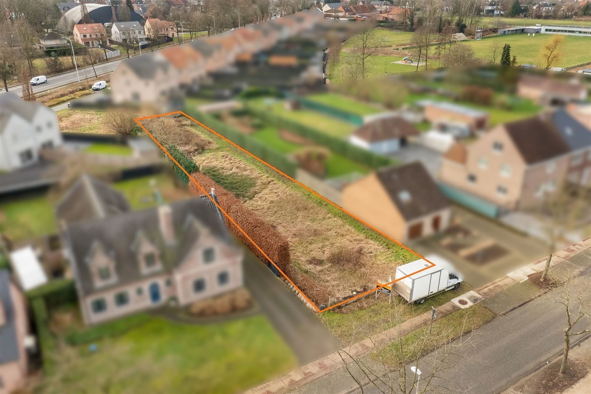 ZUIDELIJK GEORIËNTEERDE BOUWGROND VOOR HOB VAN 1045M² foto 5