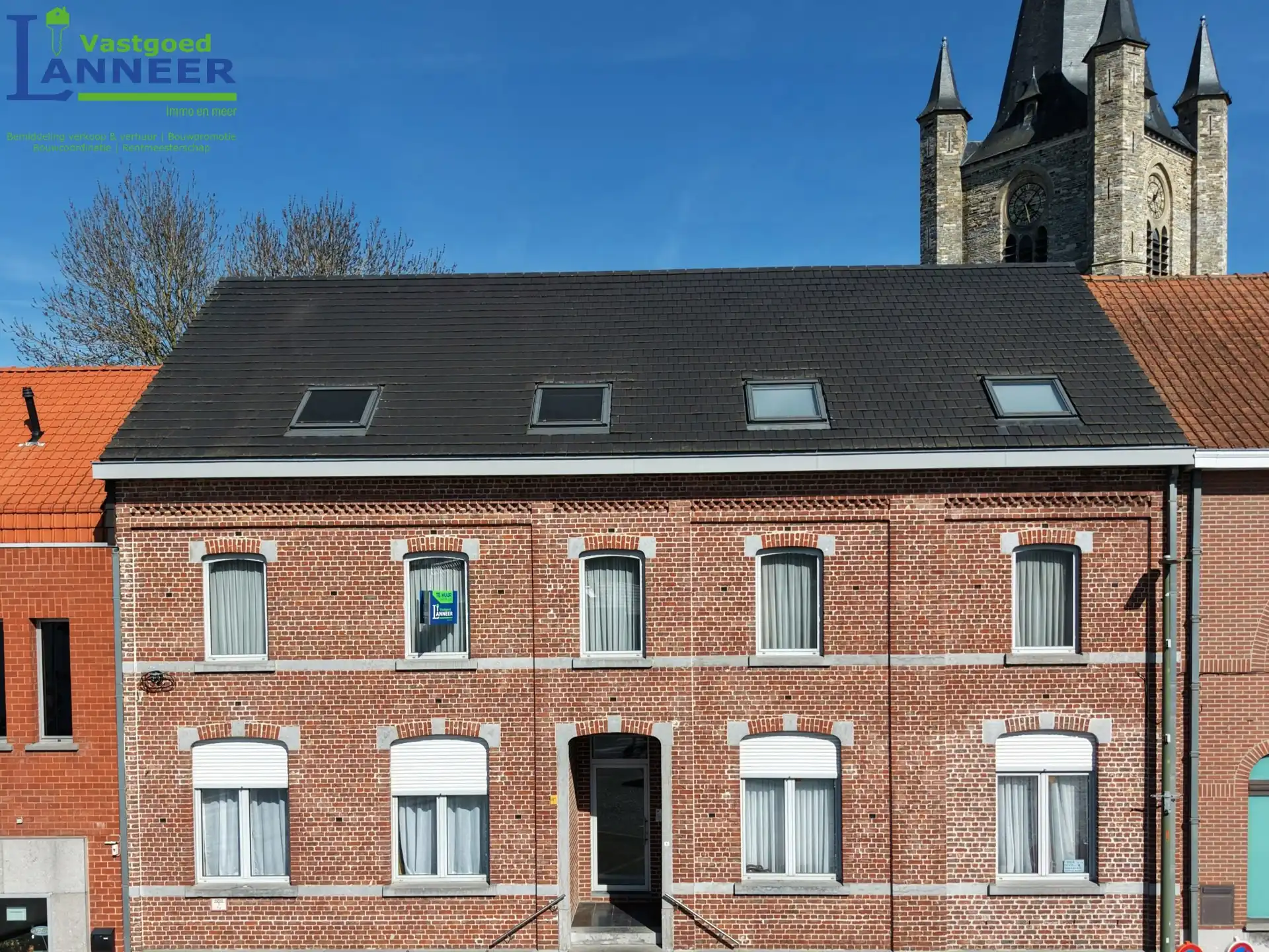 Appartement op de eerste verdieping in het centrum van Herne foto {{pictureIndex}}