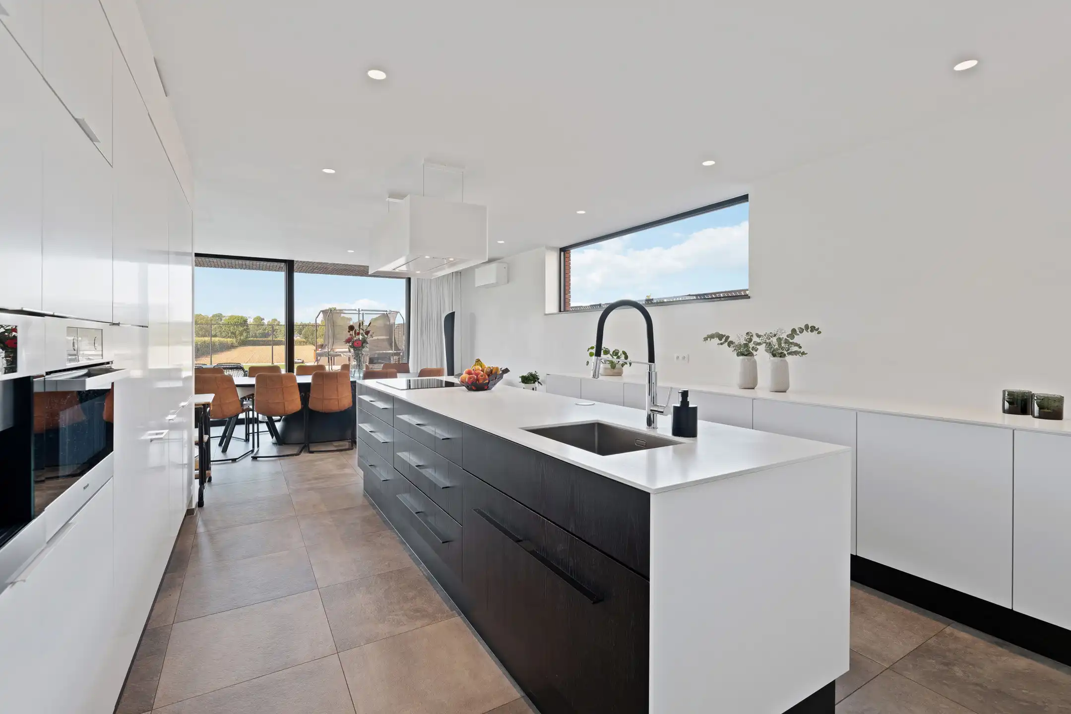Exclusieve woning met zwembad te Moelingen foto 10