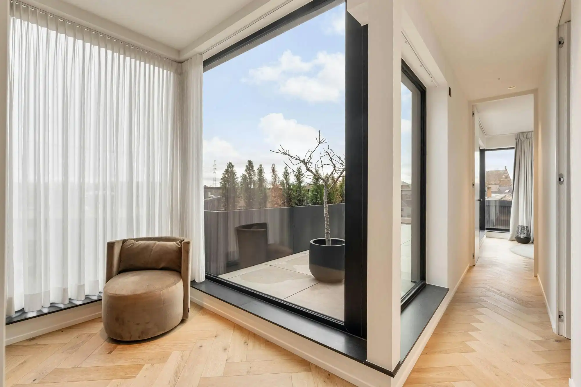 Penthouse L’estrade: uitzonderlijk wonen boven Hasselt foto 14