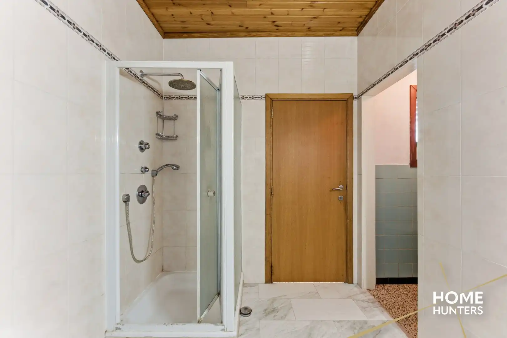 Villa met loods op royaal perceel op rustige ligging te Wijtschate! foto 25