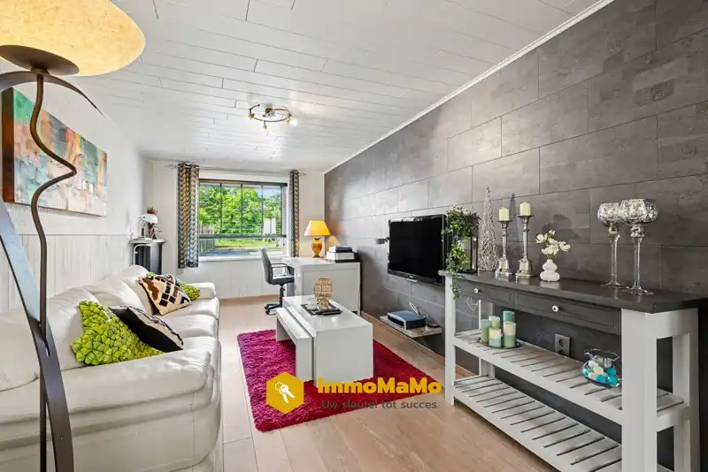 INSTAPKLARE WONING, CENTRAAL GELEGEN IN WACHTEBEKE - TE KOOP foto 9