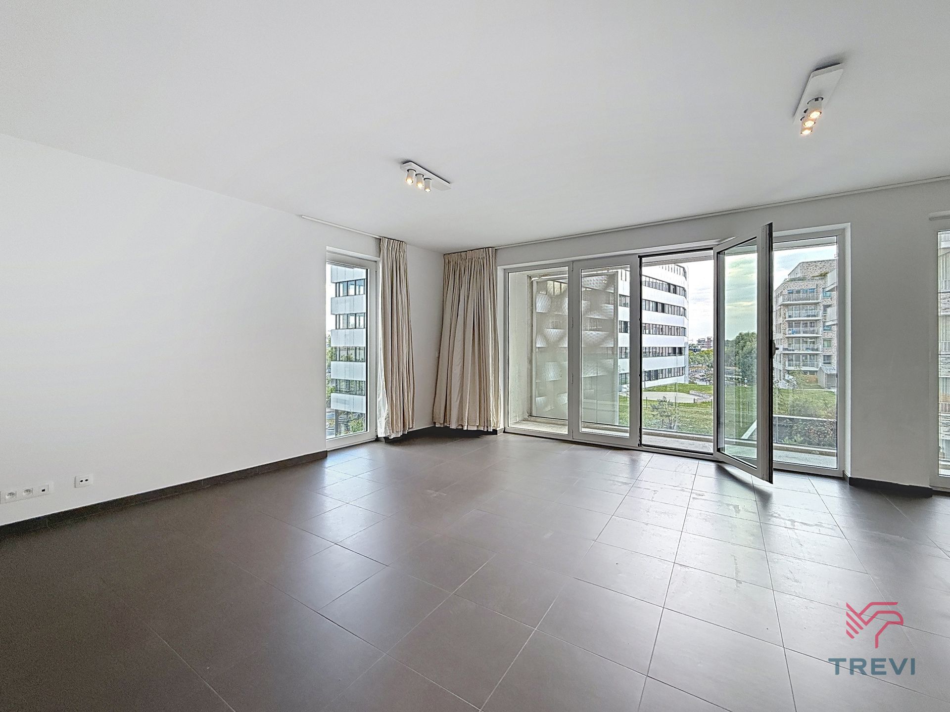 Appartement 2 slaapkamers in een nieuwbouwproject uit 2020 foto 2