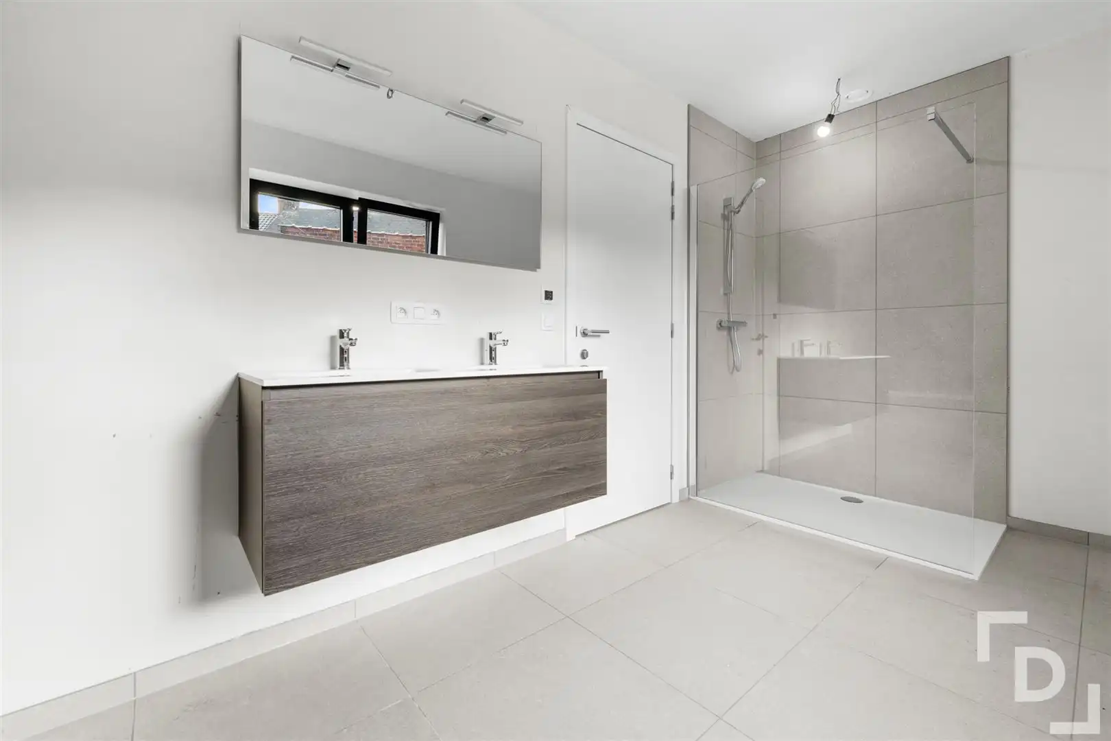 Eengezinswoning foto 13