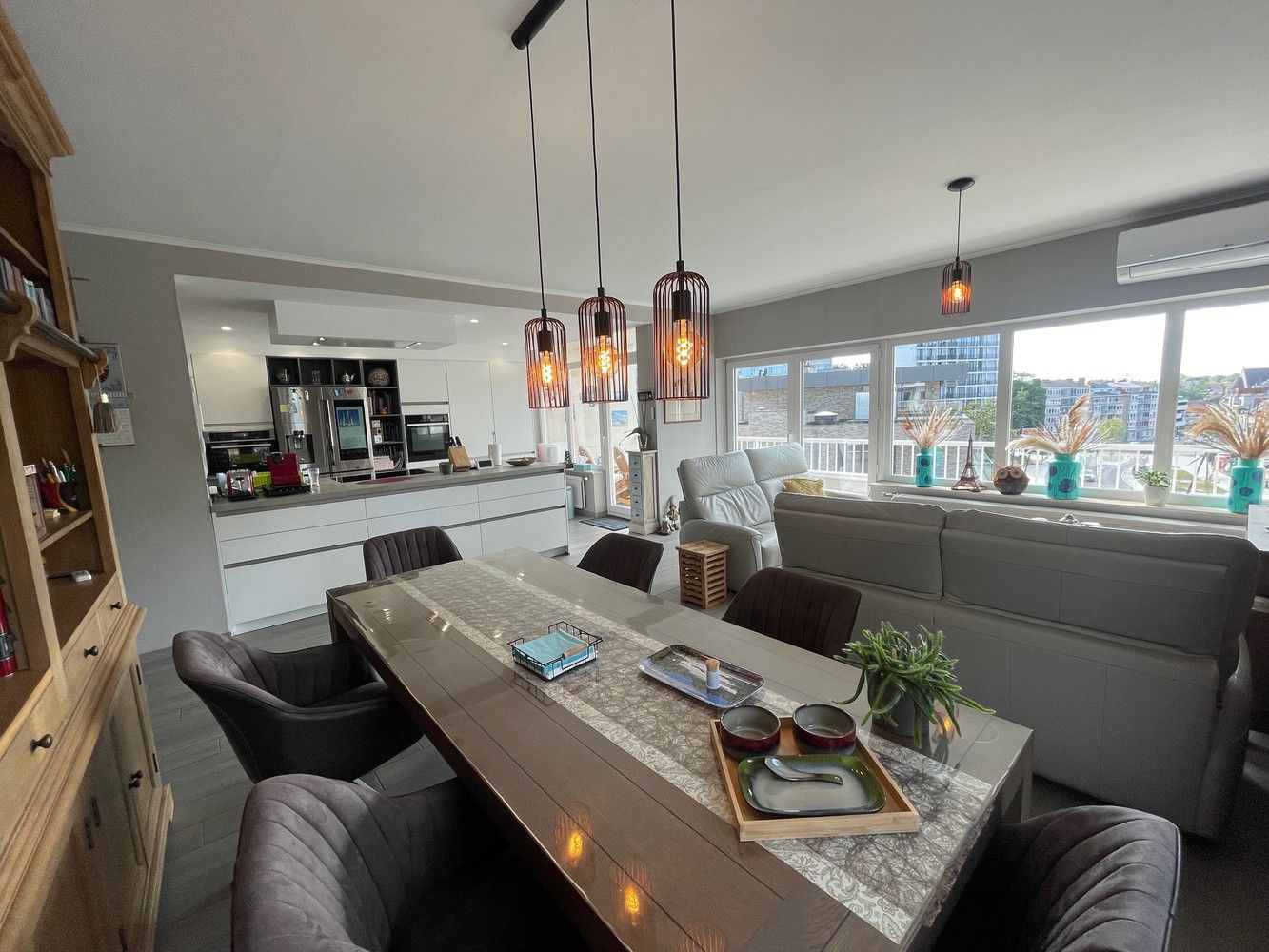 Genk, Jan Habexlaan 17 bus 2: Ruim, modern en energiezuinig appartement met 3 slaapkamers, 3 terrassen en autostaanplaats. foto 6