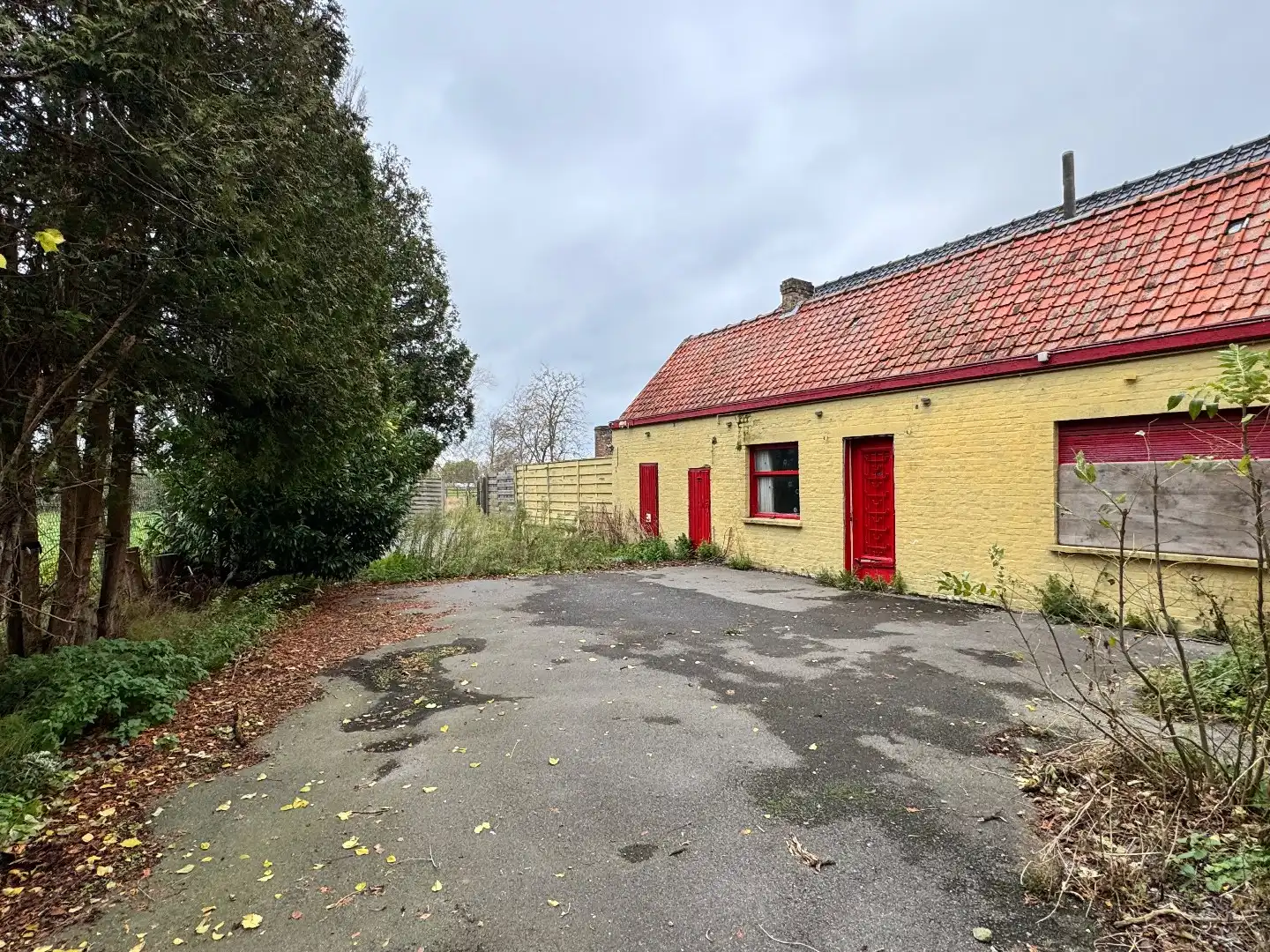 Te renoveren handelshuis te Eernegem foto 9