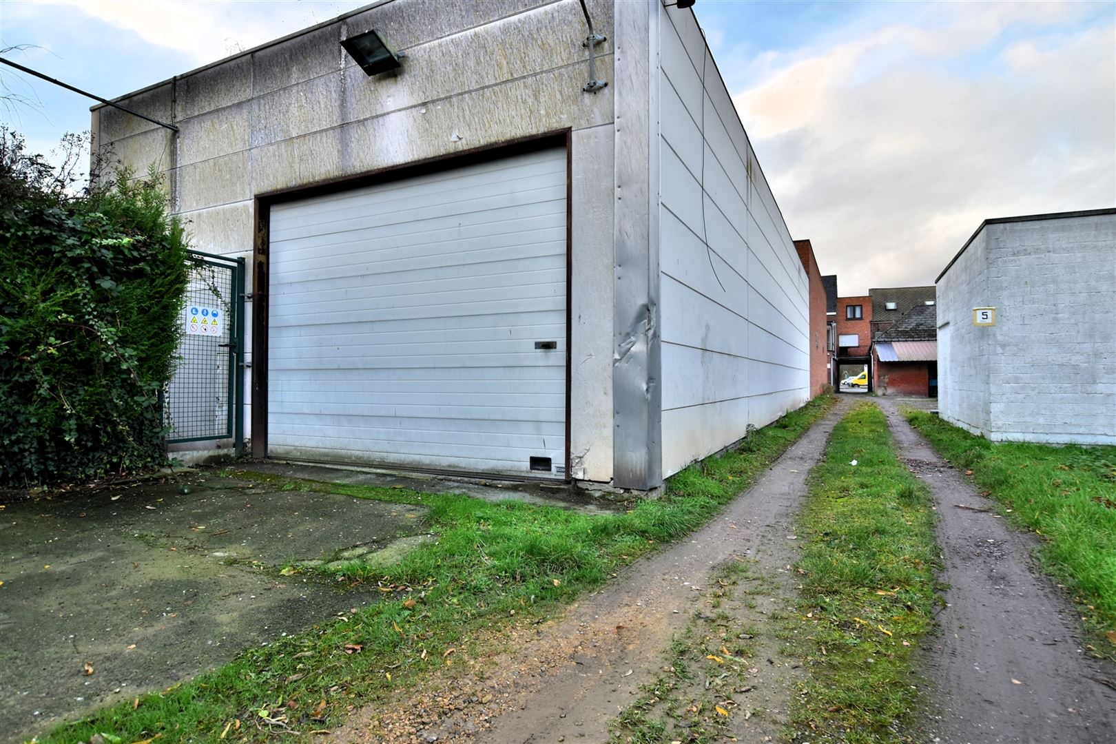 Ruime loods te Dendermonde foto {{pictureIndex}}