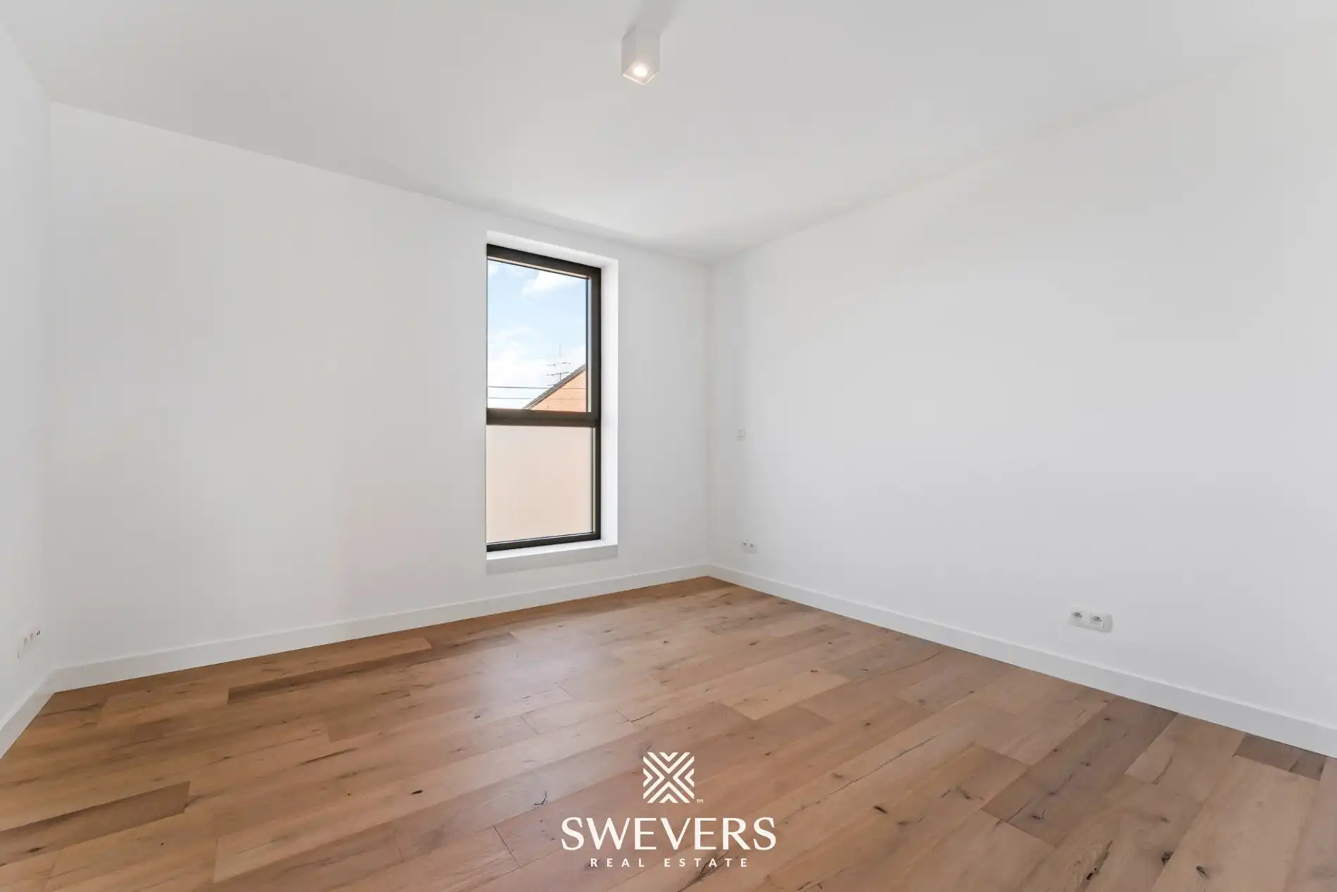 Moderne architectenwoning met hoogwaardige afwerking en zwembad in Paal foto 22