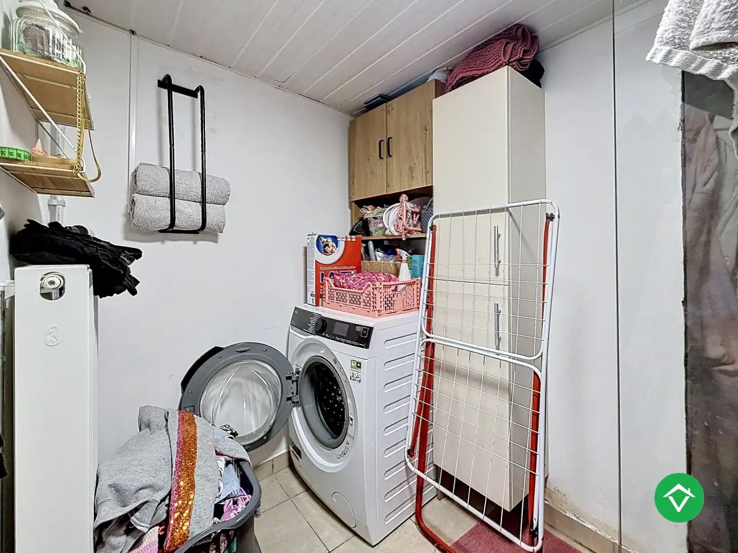Woning met twee slaapkamers en tuin te Eernegem foto 12