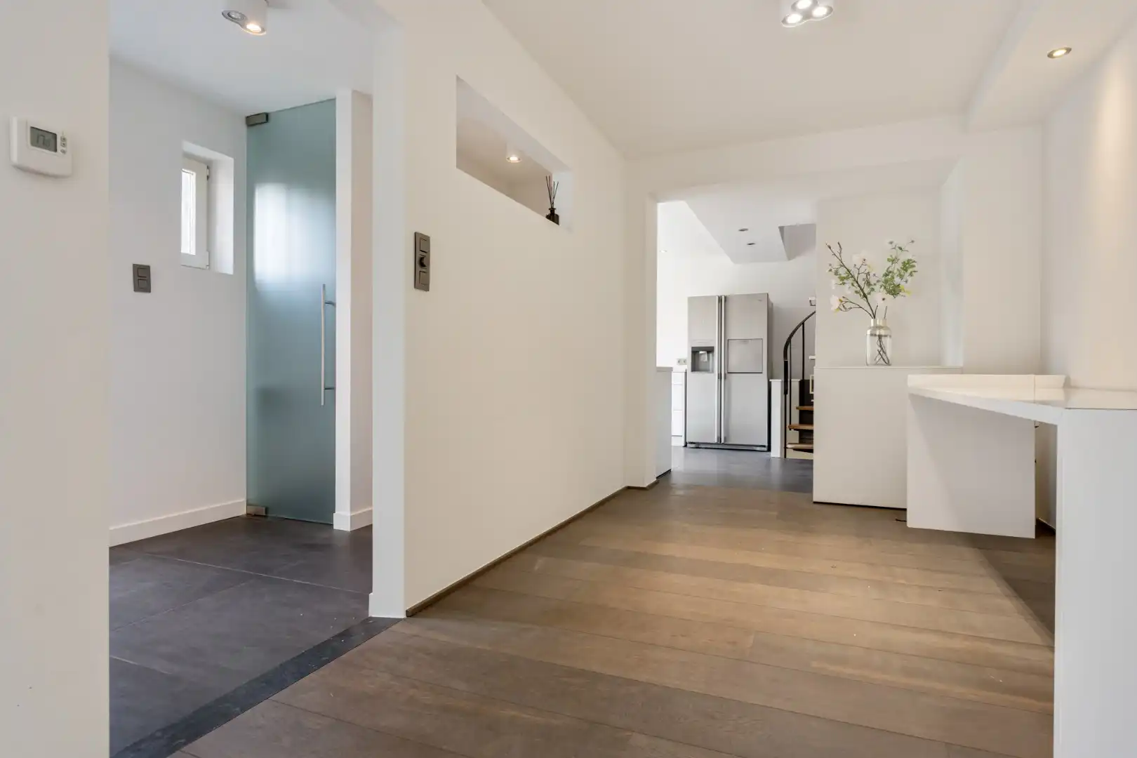 Gezellige, instapklare stadswoning in het centrum van Maaseik grenzend aan de groene wal!  foto 10