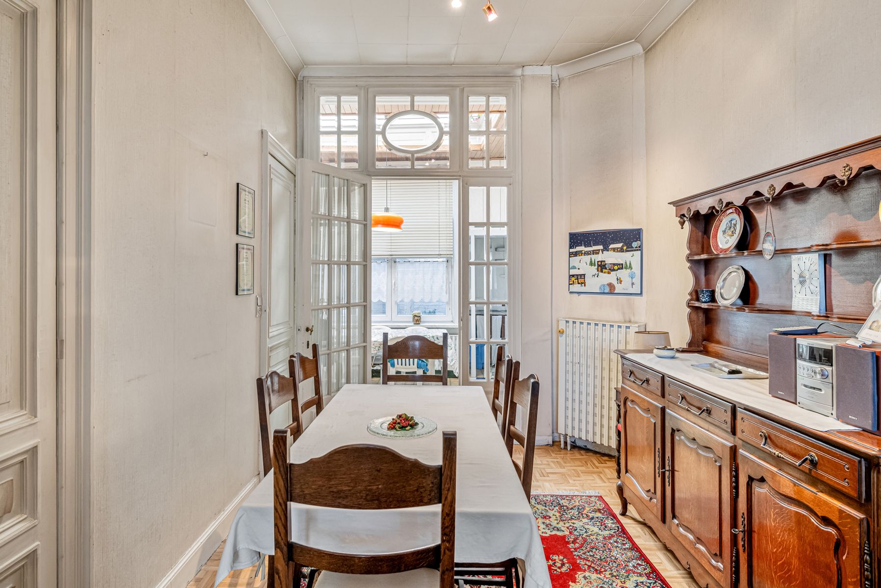 AUTHENTIEKE TE RENOVEREN STADSWONING MET TAL VAN MOGELIJKHEDEN foto 4
