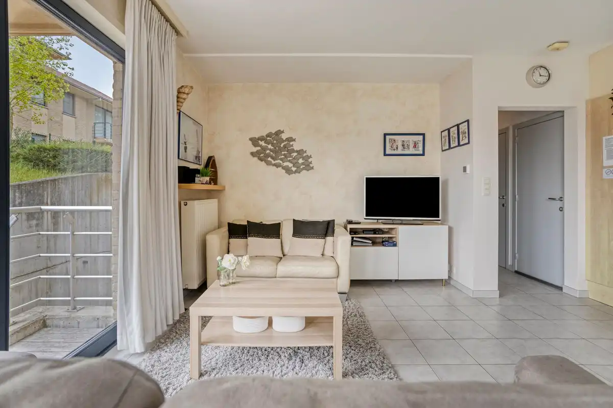 Ruim hoek appartement met 2 slaapkamers foto 8