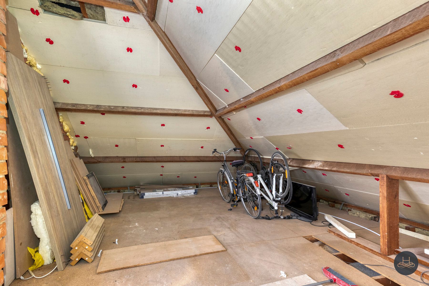 Gerenoveerde ruime woning op toplocatie met tuin foto 20
