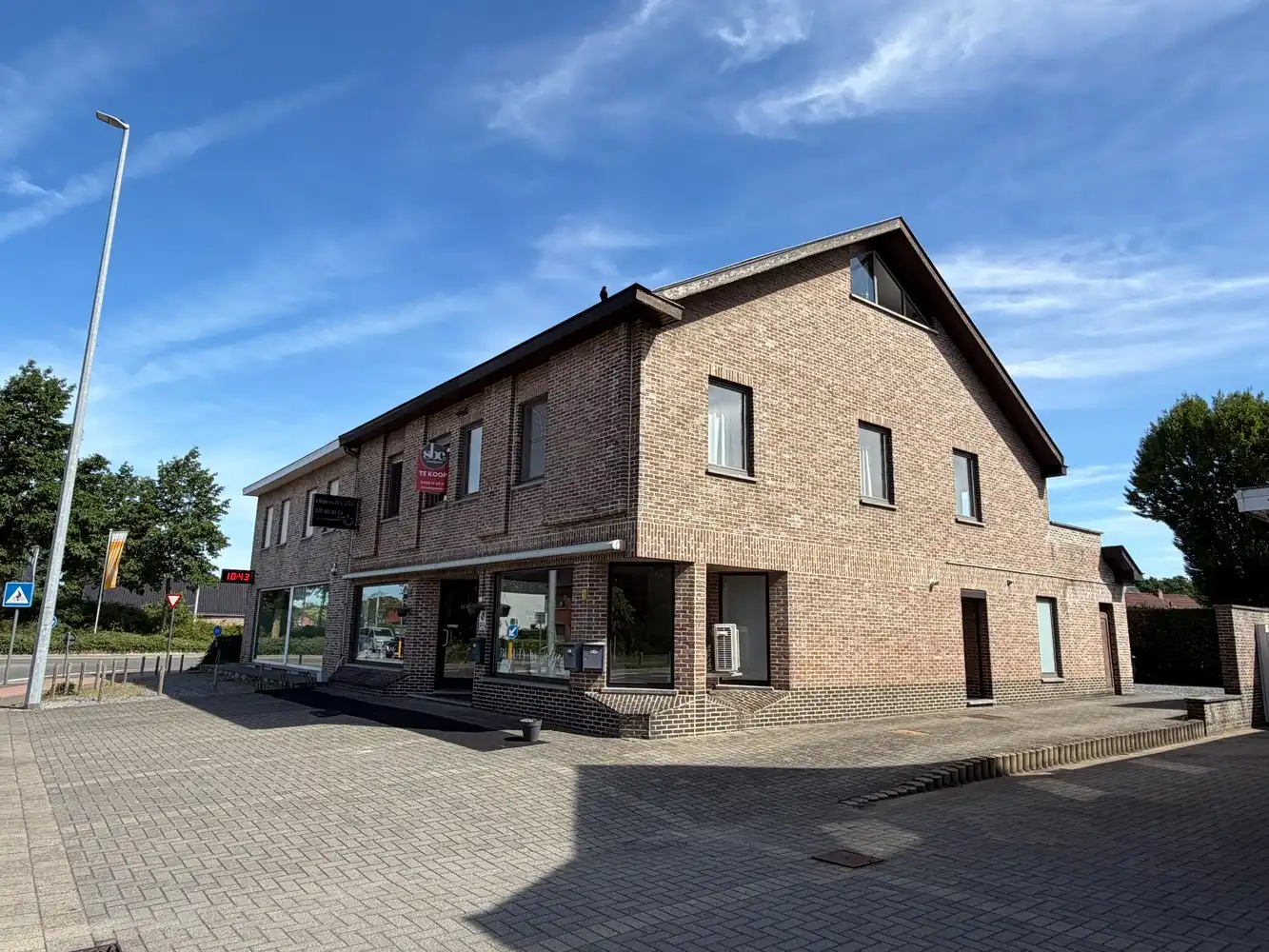 Instapklaar duplex appartement met 2 slaapkamers foto 15