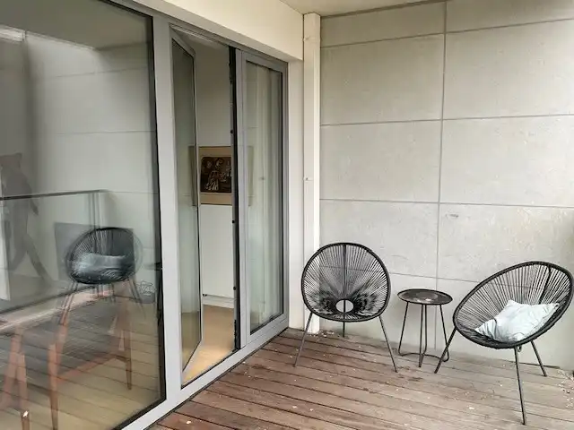 TE HUUR – Prachtig 2-slaapkamerappartement met ruim terras in Oudergem, nabij Brussel foto 10