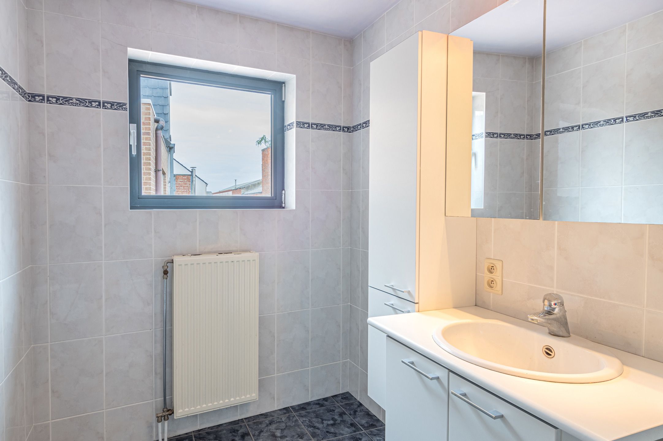 Instapklaar appartement op centrale locatie met garage  foto 15