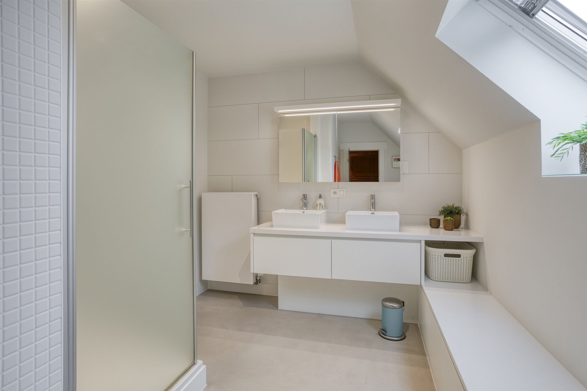Prachtig uitgeruste villa foto 32