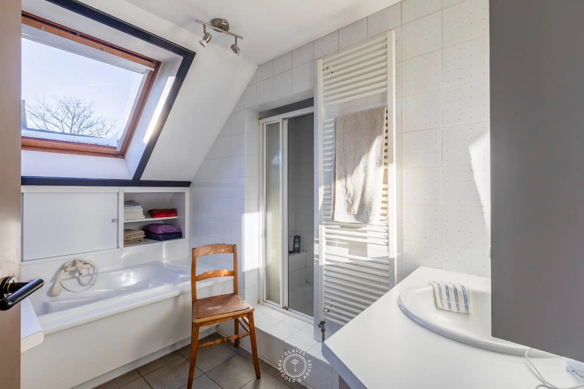 Welgelegen villa in Sinaai op een kwalitatief perceel foto 22