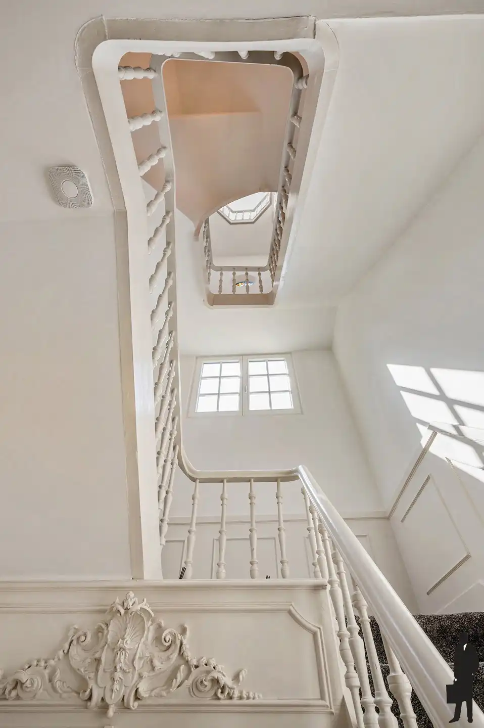 Statige karaktervilla met iconische toren en exclusief tuinpaviljoen foto 11