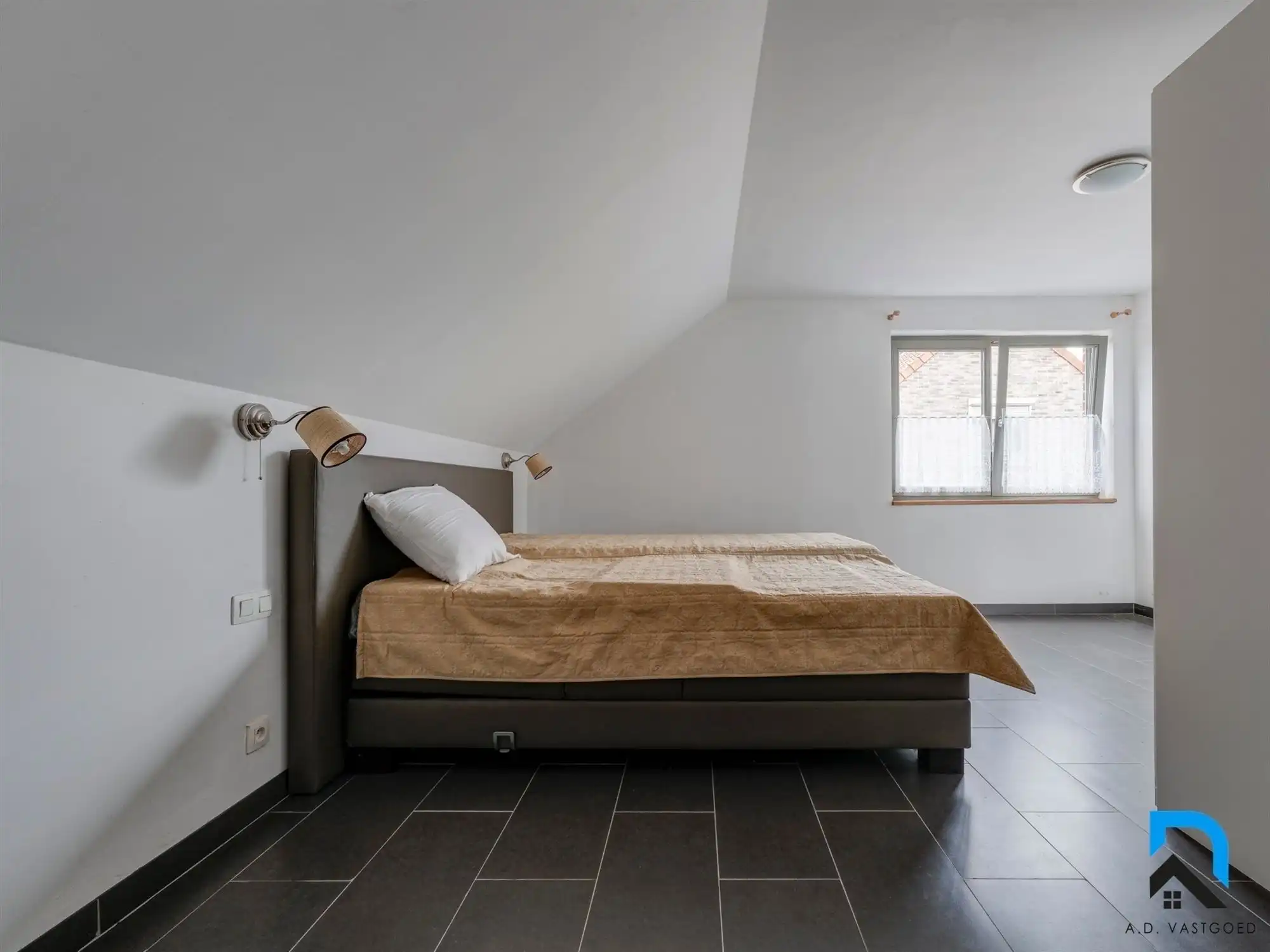 Ruime woning op toplocatie in Munsterbilzen foto 6