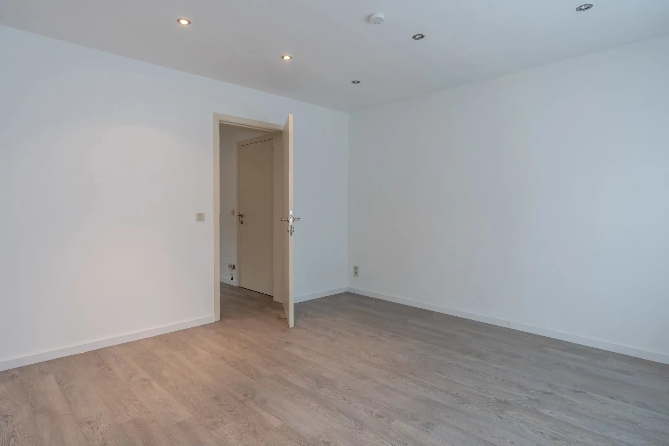 Gelijkvloers 1-2 slpk app met tuintje vlakbij centrum Beerse foto 14