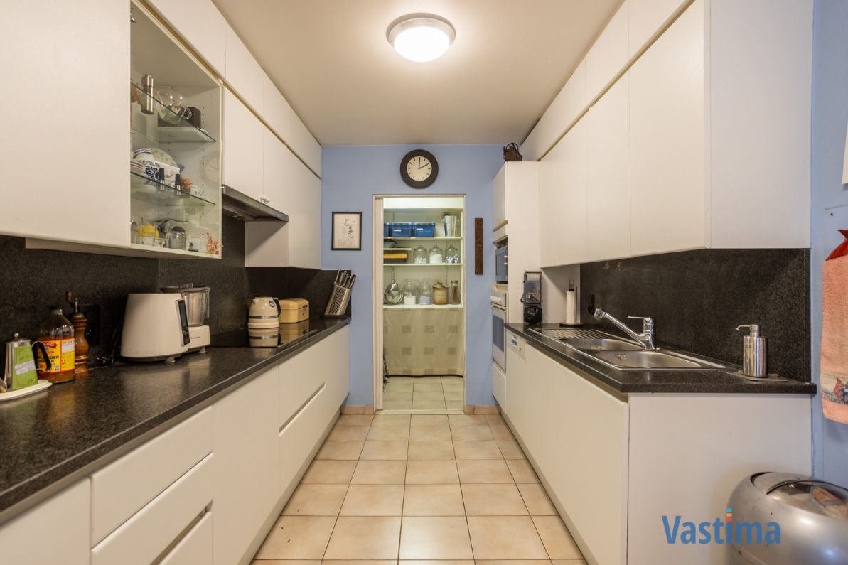 Leefappartement op het Keizersplein met 3 slaapkamers en garage foto 9