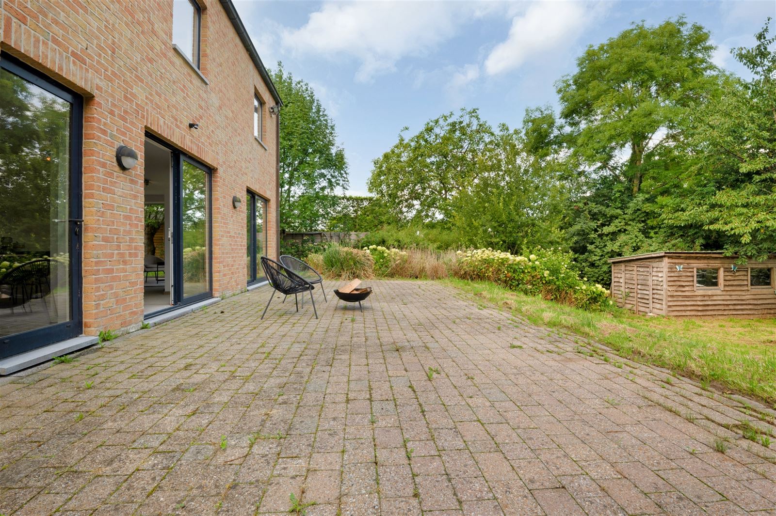 Instapklare, recent gerenoveerde villa te Zwalm! foto 6