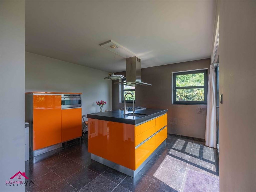 Vrijstaande gezinswoning in hedendaagse stijl foto 11