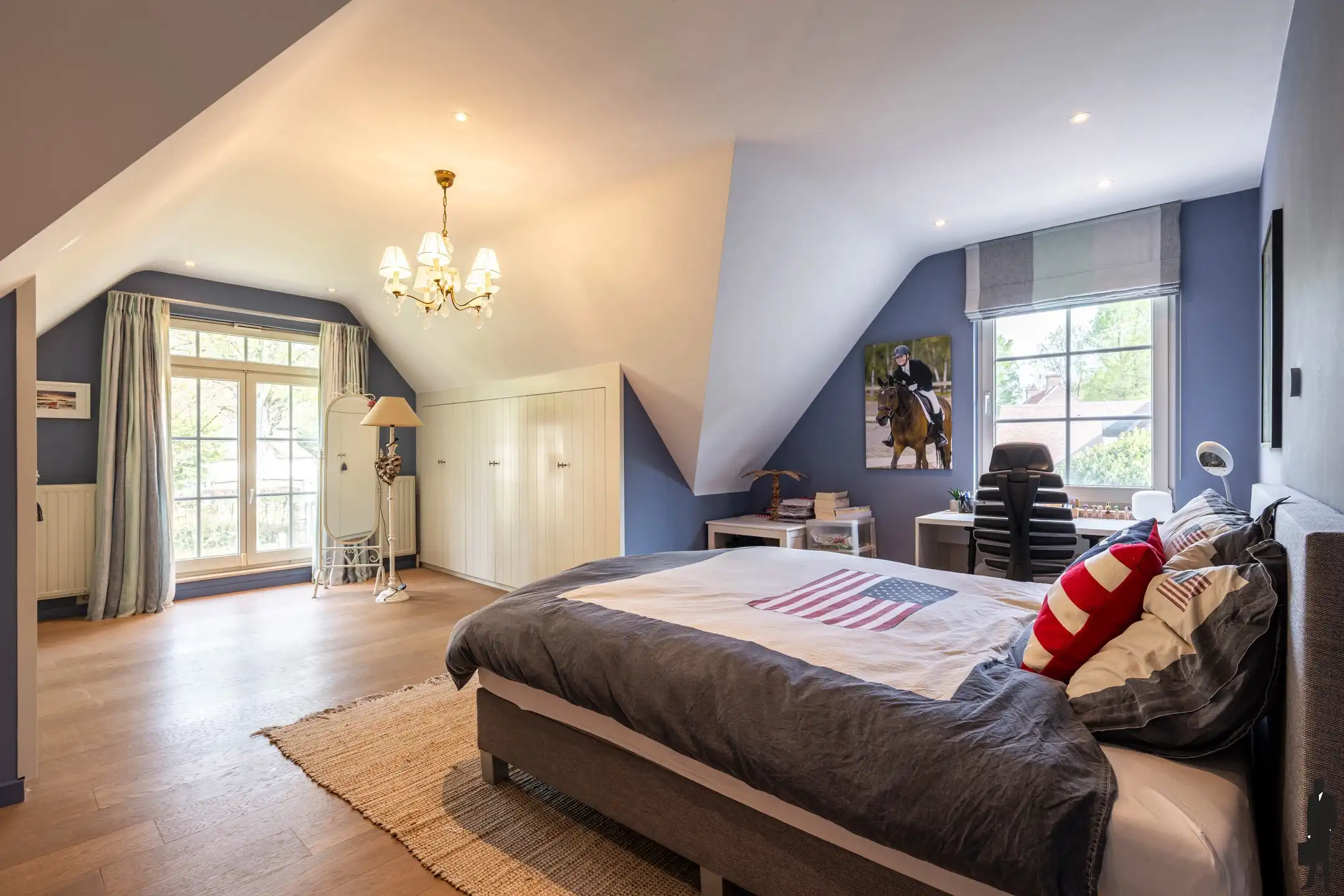 Exclusieve villa met zwembad in doodlopende straat foto 18