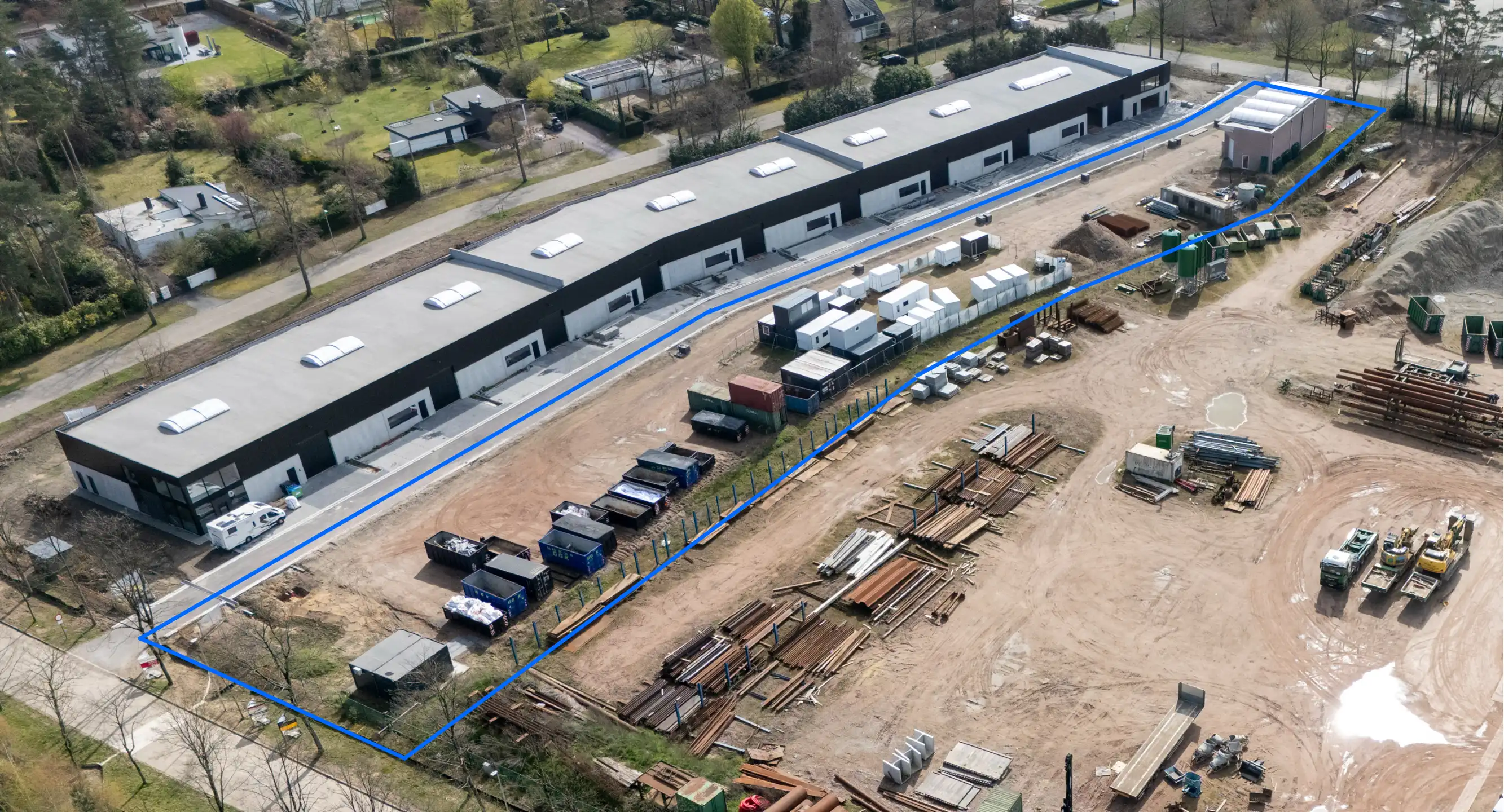 Build-to-suit industrieterrein van 6.627 m² te Beerse foto {{pictureIndex}}