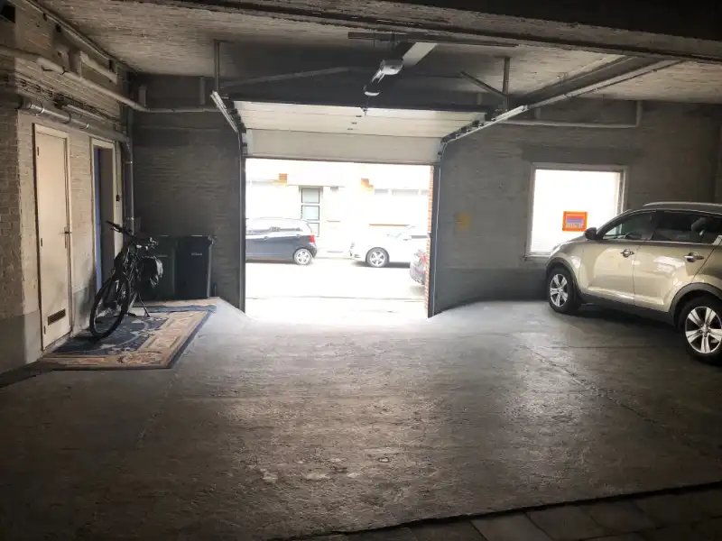 Parking te huur foto 2
