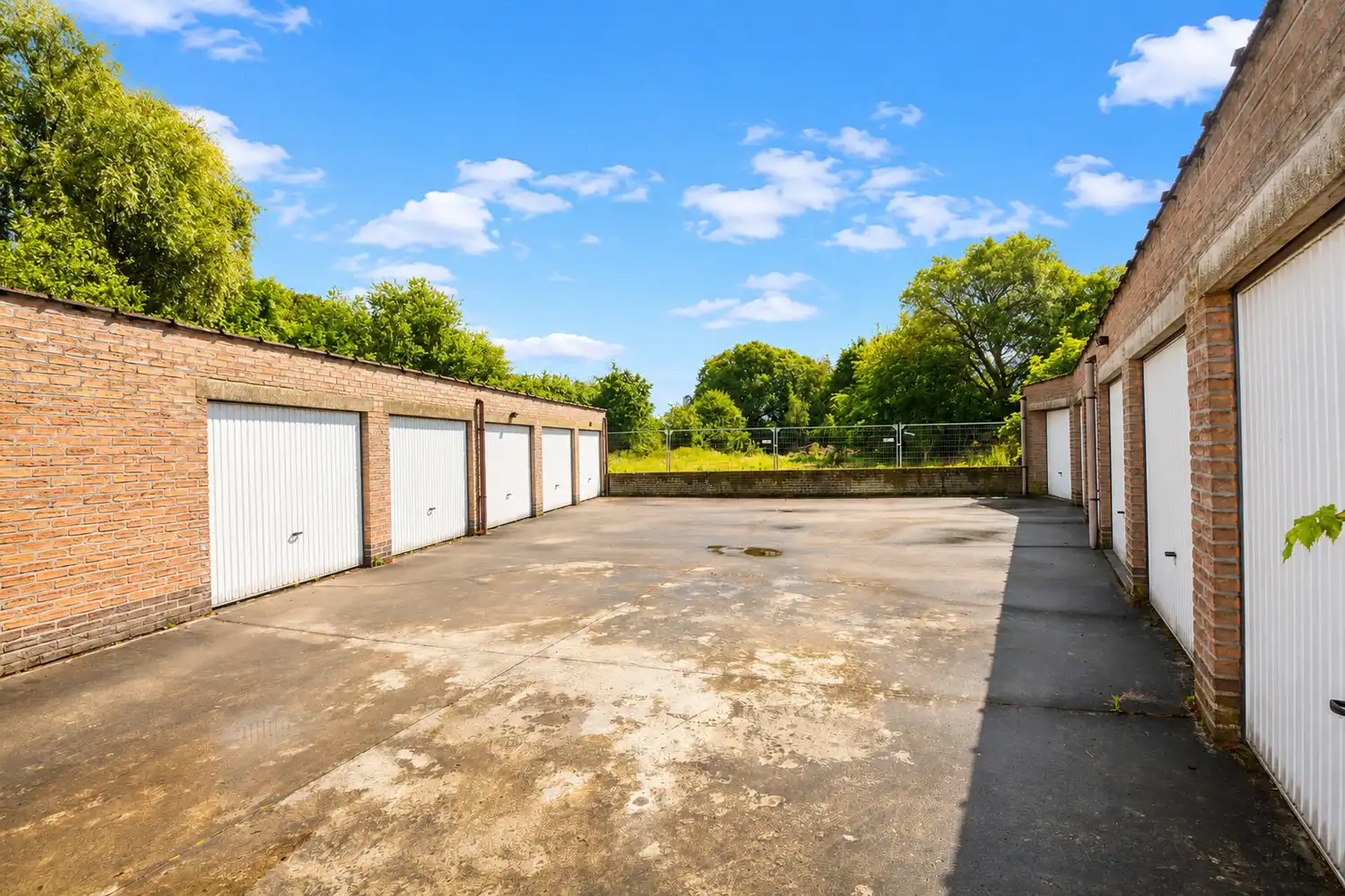 RUIM APP. MET 2 SLK, 2 TERRASSEN EN GARAGEBOX! foto 11