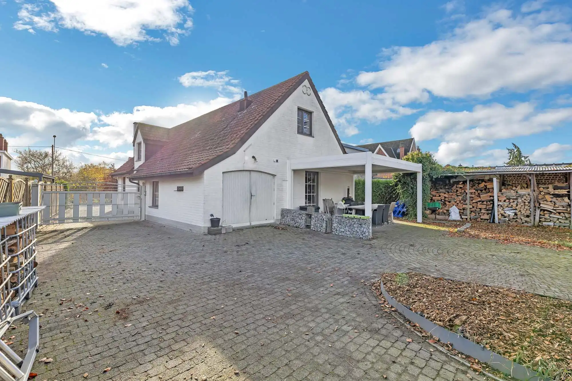 Gezellige woning met ruime tuin foto 10