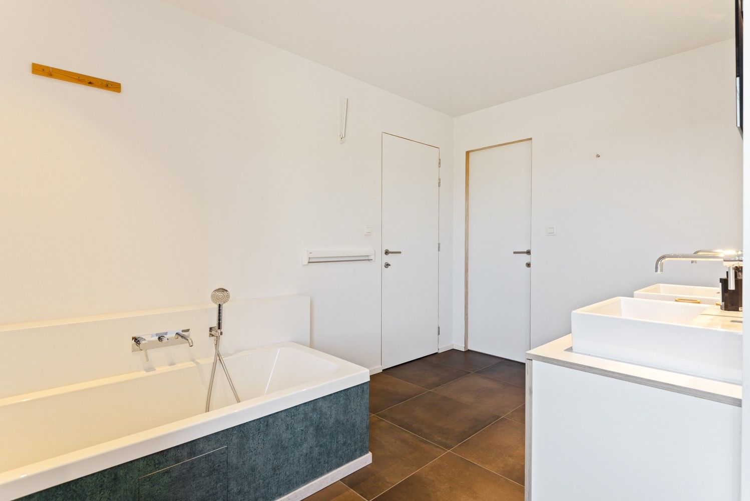 Modern lichtrijk appartement met prachtig terras te Edegem foto 14