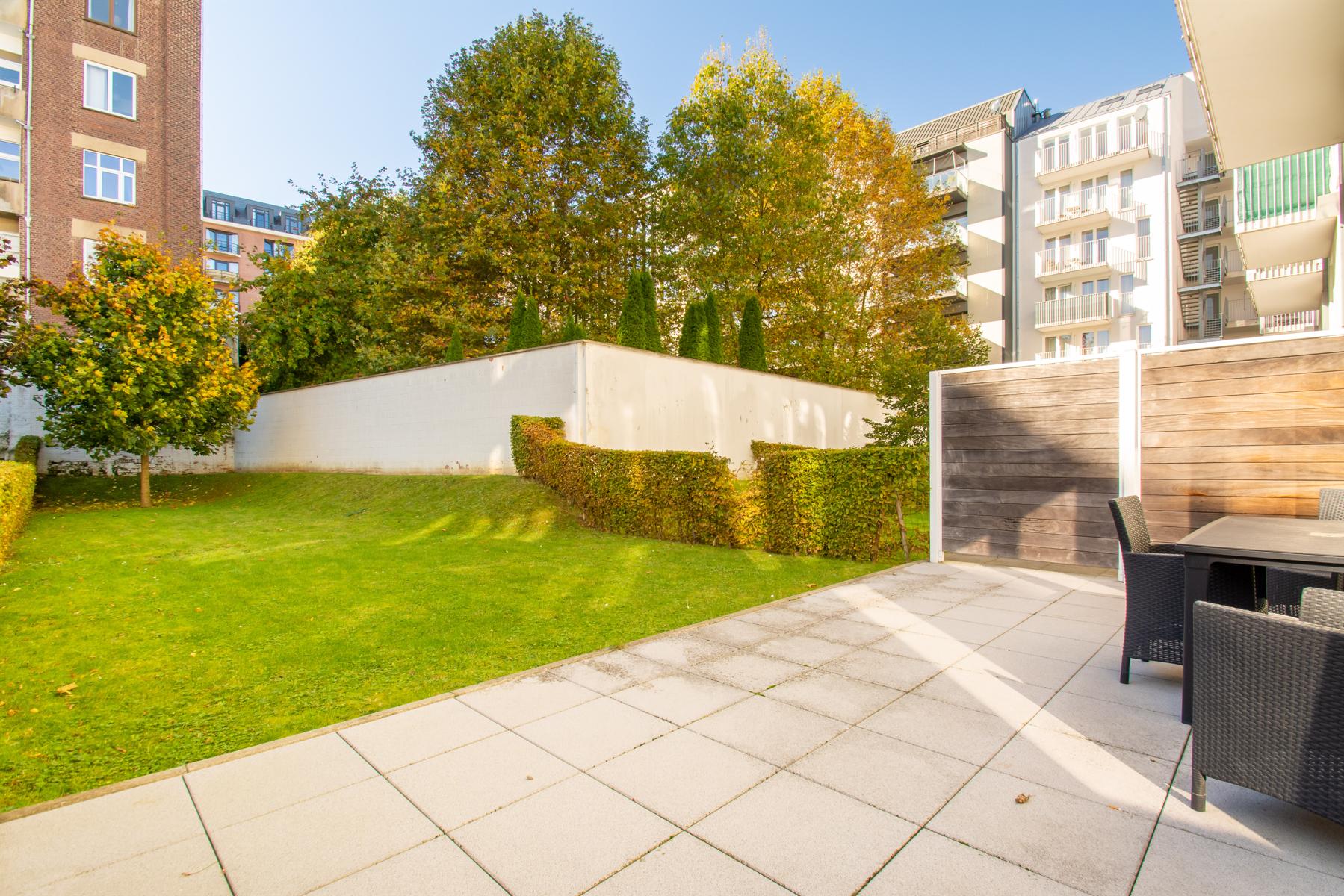 Prachtig Appartement met 3 Kamers + TUIN!!!! foto 2