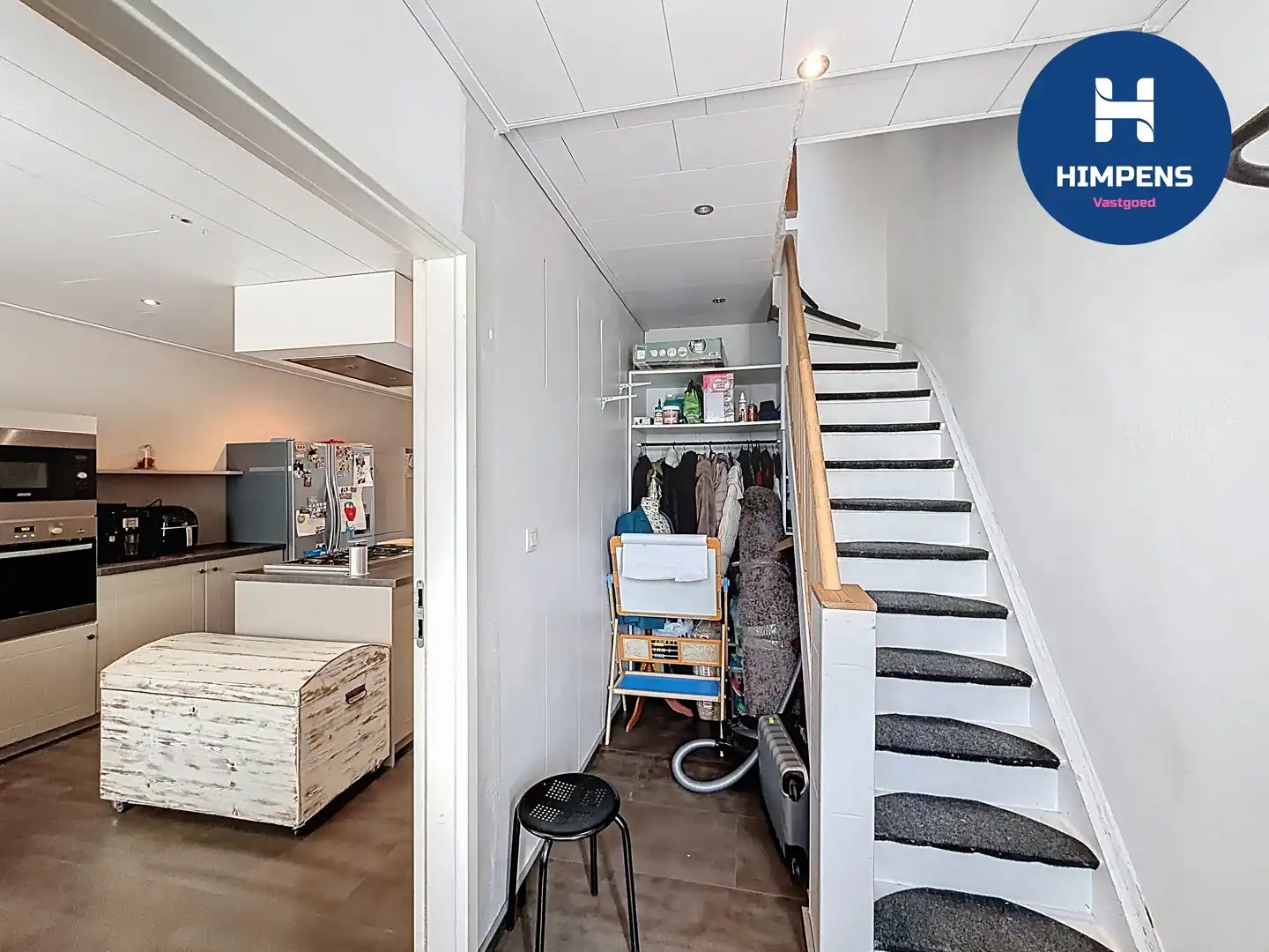 Instapklare gezinswoning met 3 slaapkamers en ruime tuin in De Panne foto 13