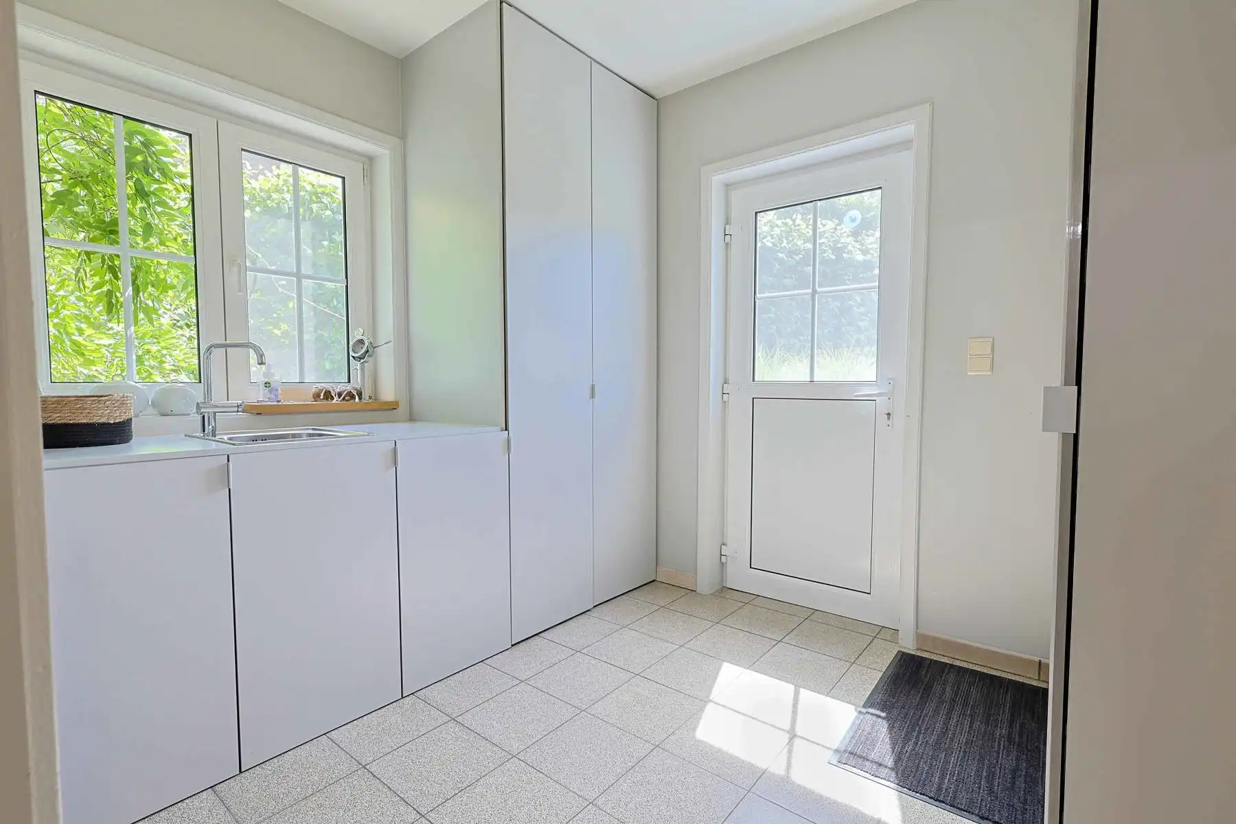 Exclusieve villa te koop - luxe, comfort en rust verzekerd. foto 9