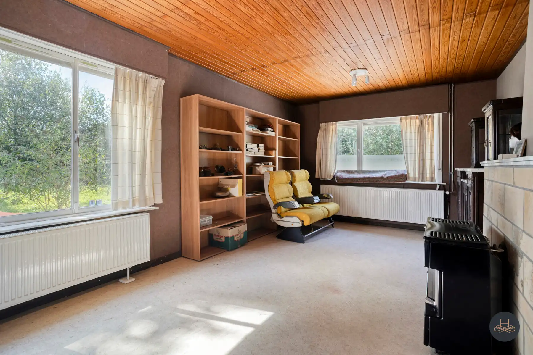 Landelijke laagbouw woning met mooie tuin foto 15