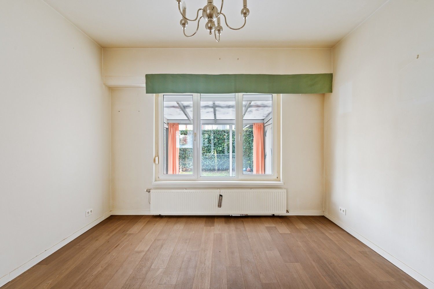 Gelijkvloers 1 SLPK appartement met tuin en veranda in Deurne! foto 9