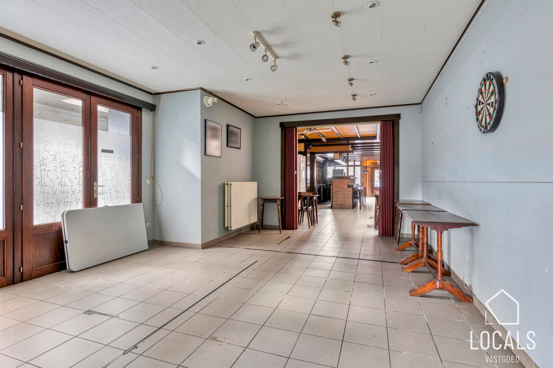 Handelsgelijkvloers met bovenliggend duplexappartement foto 7