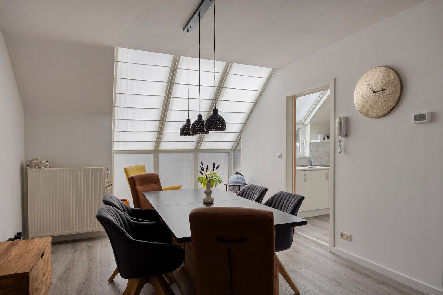 Instapklaar appartement met 2 slaapkamers en garage in het centrum van Lanaken! foto 8