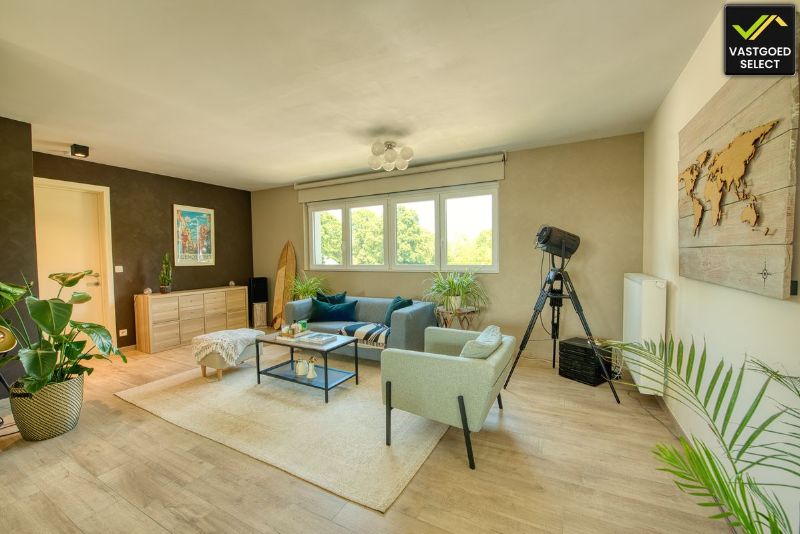 Instapklaar appartement te koop in Eeklo, 2 slaapkamers, EPC A, terras en garage foto 3