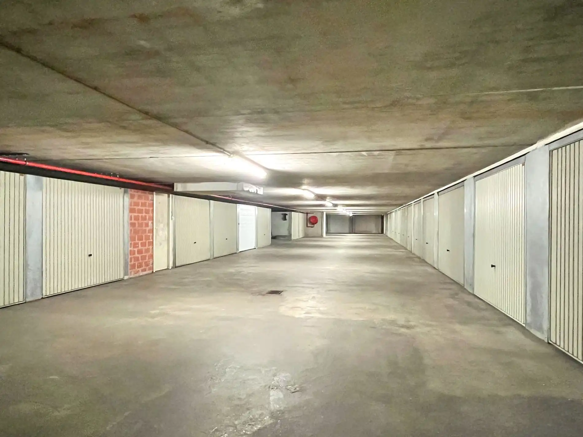 Garagebox vlakbij het Albertstrand in Duinbergen foto 3