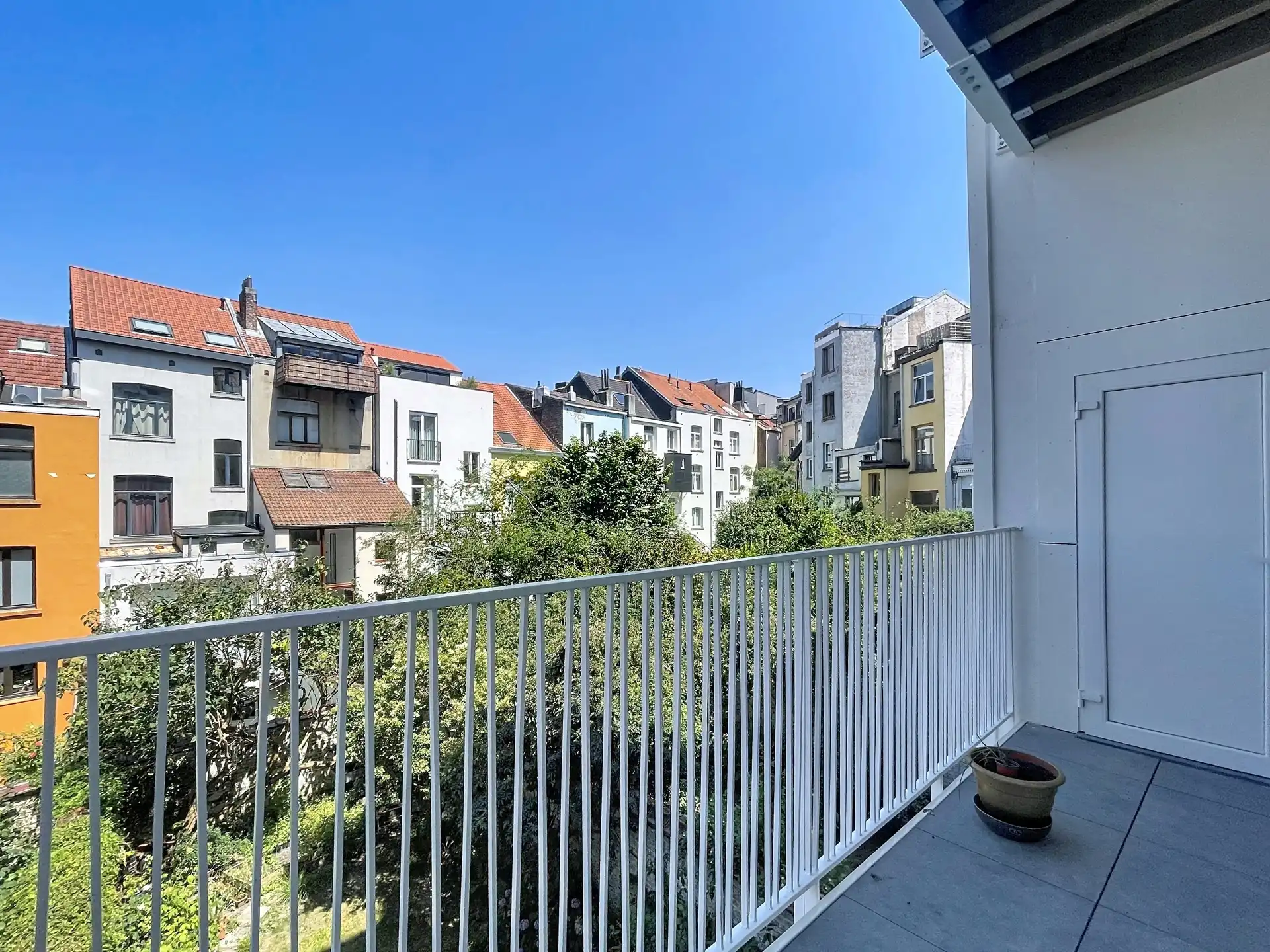 Appartement met 1 slaapkamer en terras, op een ideale locatie! foto 8