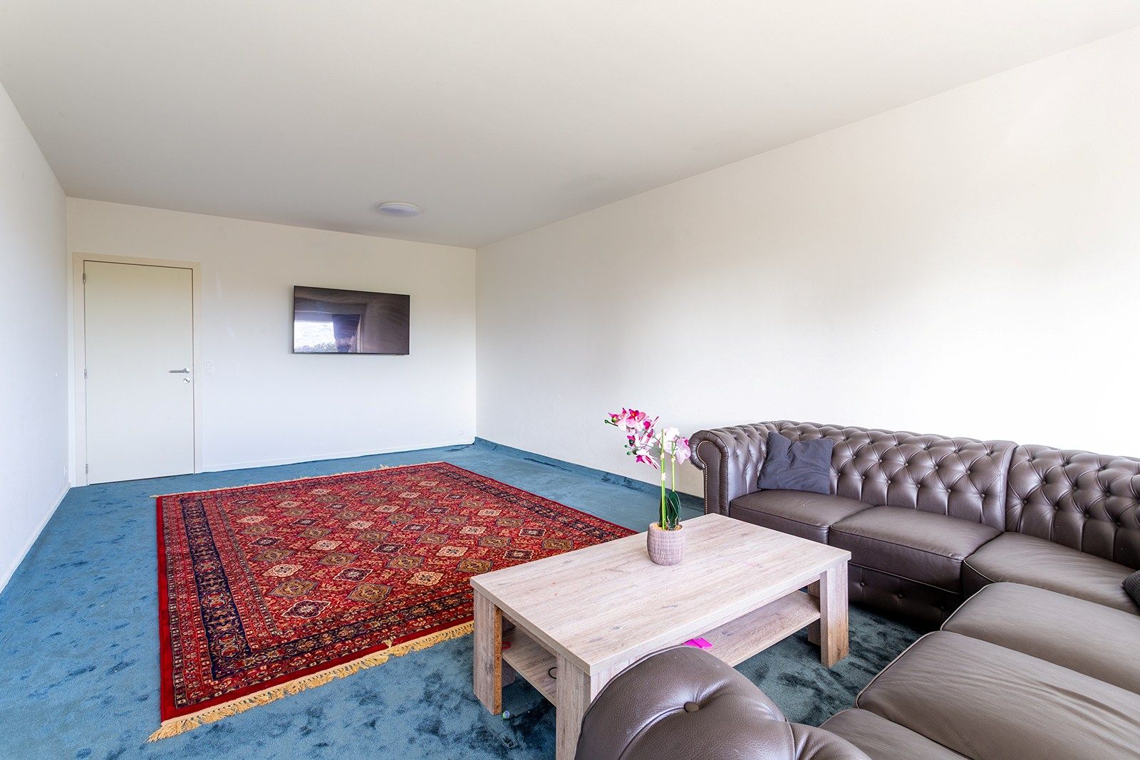 Instapklaar 3-slaapkamerappartement op de 5e verdieping met zuidgericht terras foto 14