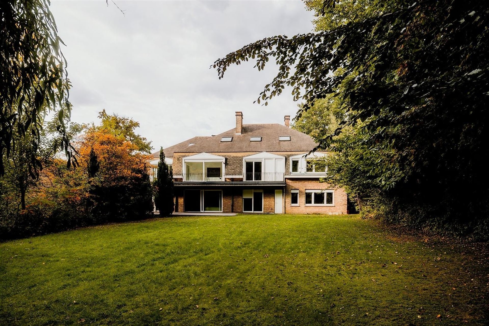 Uitzonderlijk appartement met tuin foto 4