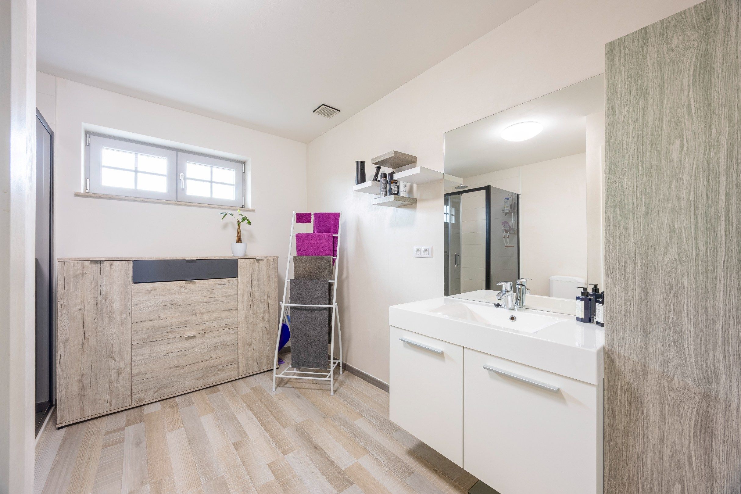 RECENTE WONING MET 3 SLAAPKAMERS  foto 10